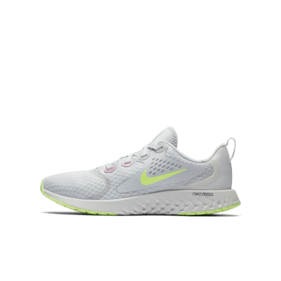 nike legend react shoes