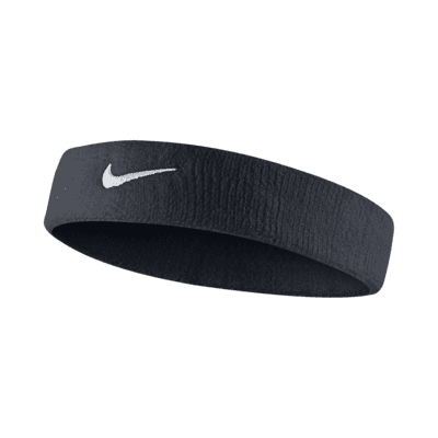 El cuarto emocional papa Nike Swoosh Headband. Nike.com