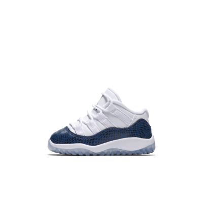 retro 11 low le