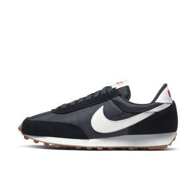 nike daybreak sneaker district