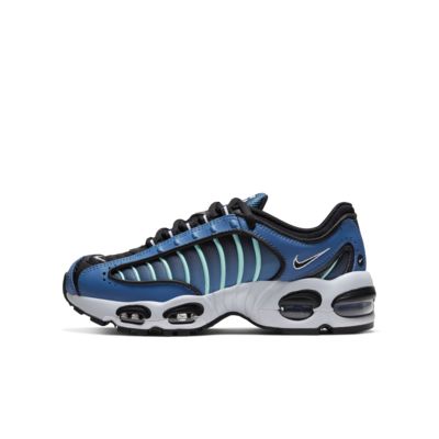 white and black air force 1 with gum sole