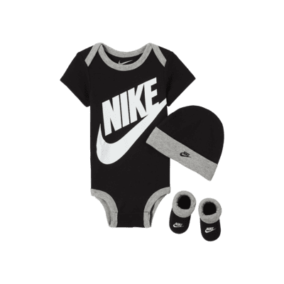 tener asignación Inspeccionar Nike Baby (6-12M) Bodysuit, Hat and Booties Box Set. Nike.com
