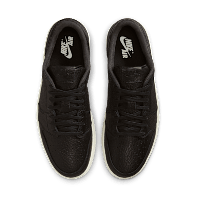 รองเท้าผู้ชาย Air Jordan 1 Retro Low