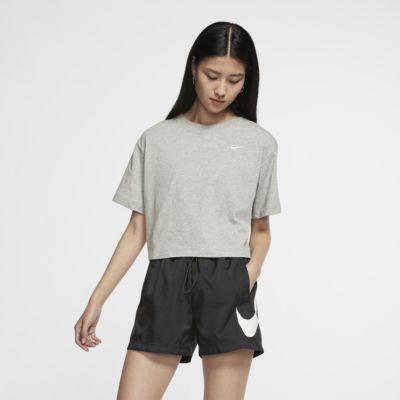 women's nike essential shorts