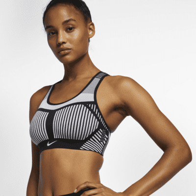 brassiere nike flyknit
