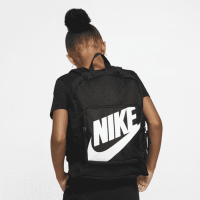 NIKE公式】ナイキ クラシック キッズバックパック (16L).オンライン