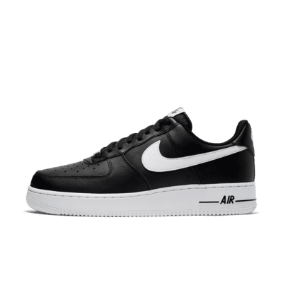Chaussure Nike Air Force 1 '07 pour Homme. Nike CH