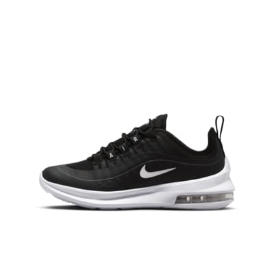 nike youth air max axis