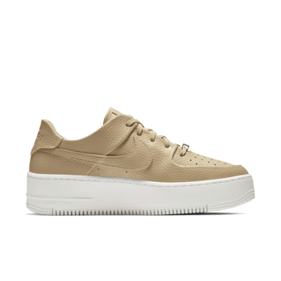 Chaussure Nike Air Force 1 Sage Low pour Femme