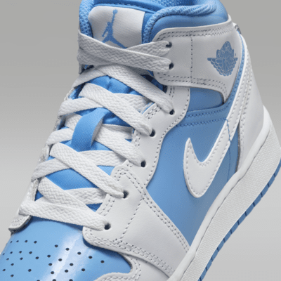 Air Jordan 1 Mid SE Big Kids' Shoes