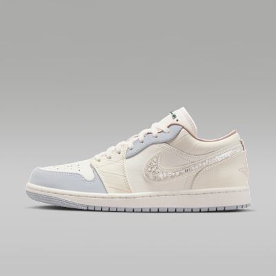 Air Jordan 1 Low Women's Shoes