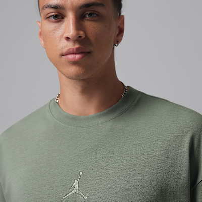 Jordan Flight Essentials Men's Oversized T-Shirt