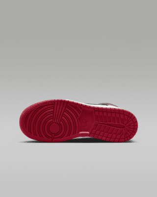 Air Jordan 1 Mid: Nike's Air Jordan 1 Mid “Pink/White” shoes