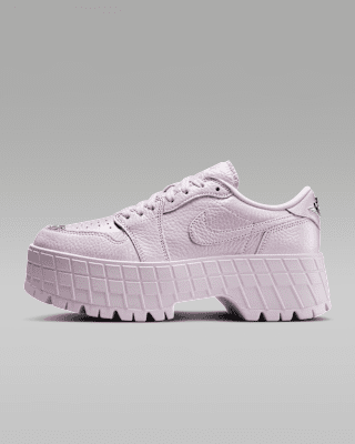 Женские кроссовки Air Jordan 1 Brooklyn Low