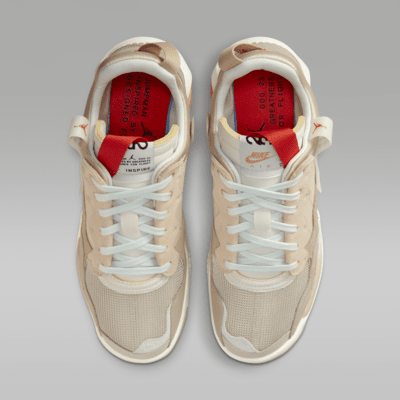 Jordan MA2 Shoe
