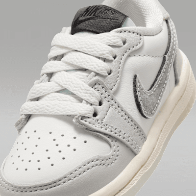 Tenis para bebé e infantil Jordan 1 Retro Low "LNY"