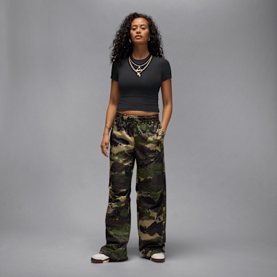 T-shirt con grafica Jordan Flight – Donna