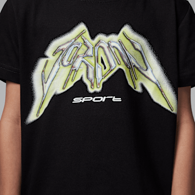 Playera con gráfico Sports para niños talla pequeña Jordan Dri-FIT