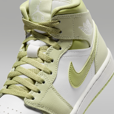 Jordan Air Jordan 1 Mid Kadın Ayakkabısı görsel 7