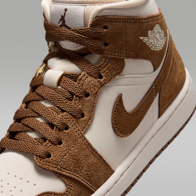 Jordan Air Jordan 1 Mid Kadın Ayakkabısı görsel 7