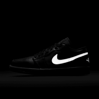 รองเท้าผู้ชาย Air Jordan 1 Low SE