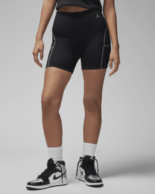 Black bike shorts sales nike