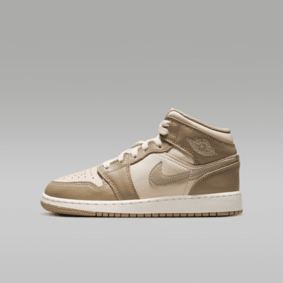 Air Jordan 1 Mid