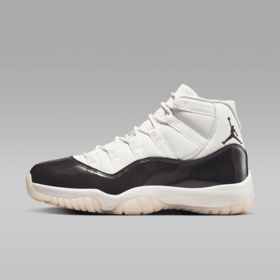 Air Jordan 11 Neapolitan Women s Shoes. Nike PH