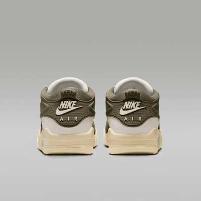Air Jordan 4 RM Women's Shoes