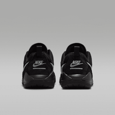 Tenis para hombre Jordan CMFT Era