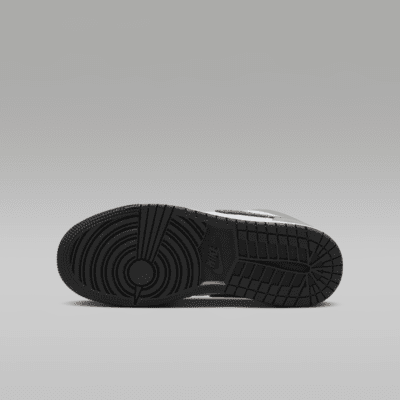 Air Jordan 1 Low SE Older Kids' Shoes. Nike UK