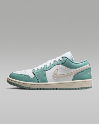 Женские кроссовки Air Jordan 1 Low