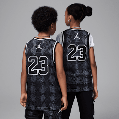 Jersey estampado para niños talla pequeña Jordan 23