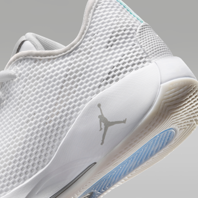 Luka 77 "Triple White" Big Kids' Basketball Shoes