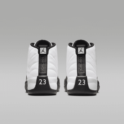 รองเท้าผู้ชาย Air Jordan 12 Retro