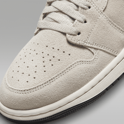エア ジョーダン 1 MID SE メンズシューズ