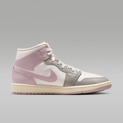 Air Jordan 1 Mid Women's Shoes