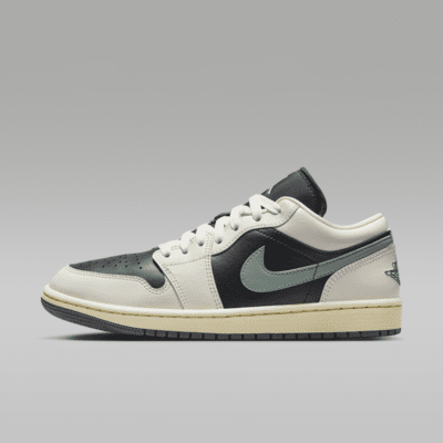 Air Jordan 1 Low Women's Shoes