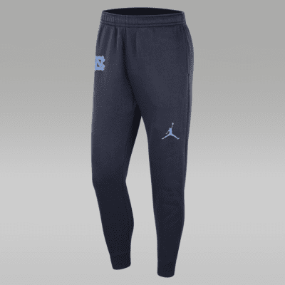 Pants universitarios Jordan para hombre UNC Club Fleece. Nike.com
