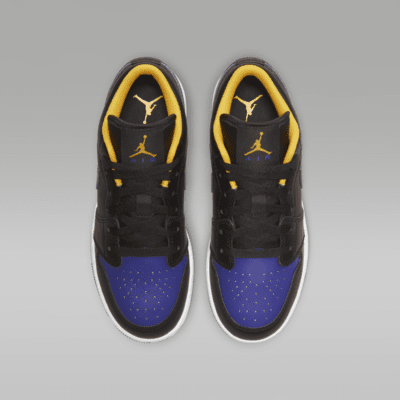 Air Jordan 1 Low Older Kids' Shoes
