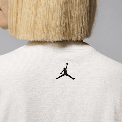 Jordan Women's Oversized Short-Sleeve Graphic T-Shirt