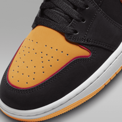 エア ジョーダン 1 MID SE メンズシューズ