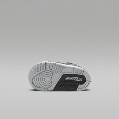 Tenis para bebé e infantil Jordan Spizike Low