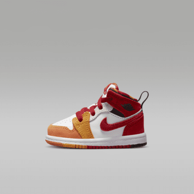Jordan 1 Mid SE