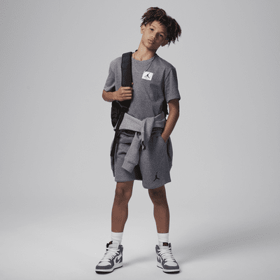 Playera con parche para niños talla grande Jordan Flight Essentials