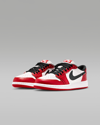 Air Jordan 1 Retro 低筒 "Chicago"