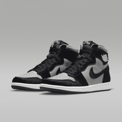 Air Jordan 1 Retro High Women's Shoes