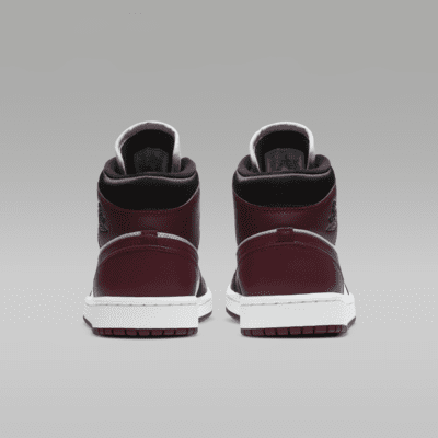 Air Jordan 1 Mid SE Women's Shoes