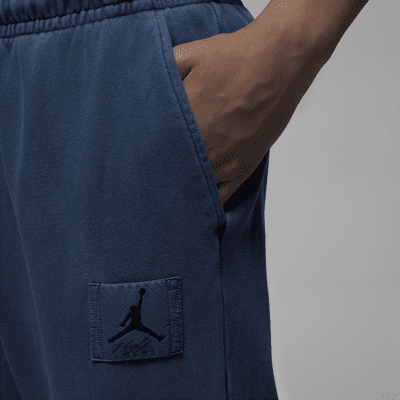 Jordan Essentials Men's Fleece Washed Trousers. Nike ID