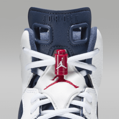 Air Jordan 6 Retro 'White and Midnight Navy' Older Kids' Shoes